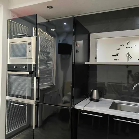 アパート Prenajom 2 Izbovy Apartmanu