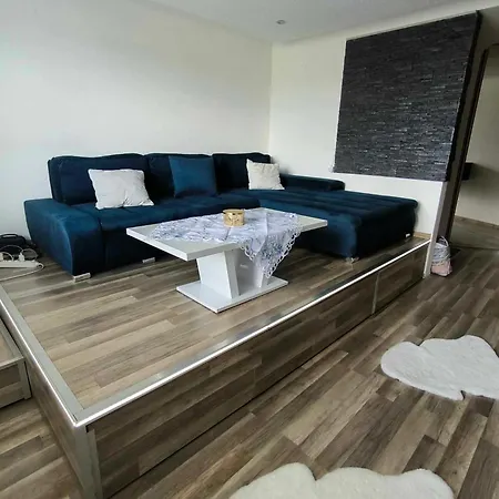 Prenajom 2 Izbovy Apartmanu * פריבידזה